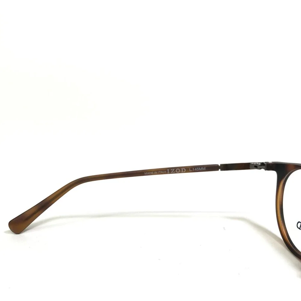 Izod demo lenses